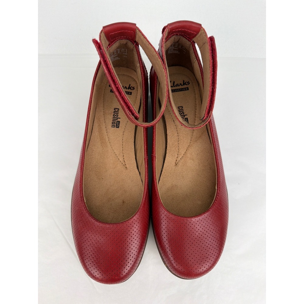 NEW Clarks Medora Nina Ballet Flats 7.5 Red Leather Ankle Strap Comfort Casual